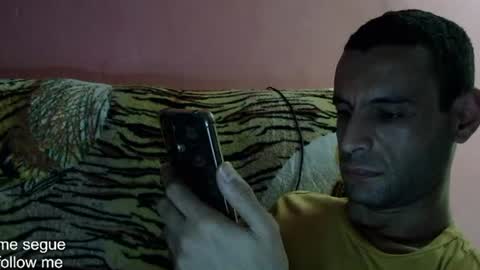 Snapshot of ronnispoto chatting on January 18, 2025, 8:31 am ronny online show from January 18, 2025, 8:31 am