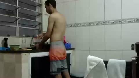 Snapshot of ronnispoto chatting on March 6, 2025, 8:37 pm ronny online show from March 6, 2025, 8:37 pm