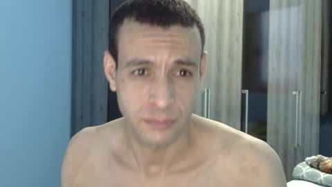 Snapshot of ronnispoto chatting on December 22, 2025, 9:56 pm ronny online show from December 22, 2025, 9:56 pm