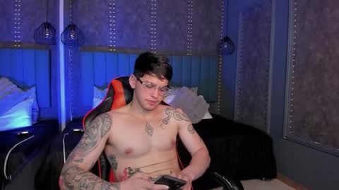 Snapshot of ronny_colton chatting on January 19, 2026, 1:42 am Ronny Colton online show from January 19, 2026, 1:42 am