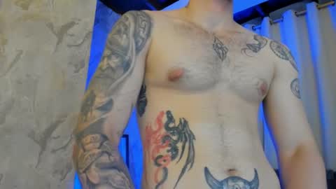Snapshot of ronny_colton chatting on June 3, 2026, 12:02 am Ronny Colton online show from June 3, 2026, 12:02 am
