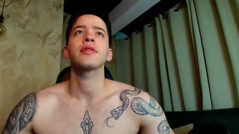 Snapshot of ronny_colton chatting on June 19, 2026, 11:47 am Ronny Colton online show from June 19, 2026, 11:47 am