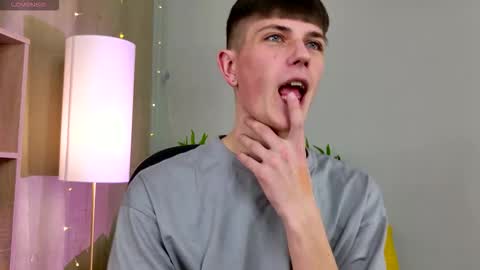 Rony online show from February 13, 2026, 7:21 pm