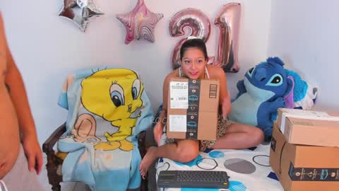    online show from January 18, 2025, 11:00 pm