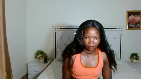 Snapshot of rorennah chatting on April 4, 2026, 6:27 pm Rorenah online show from April 4, 2026, 6:27 pm