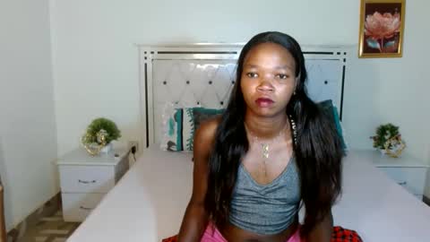 Snapshot of rorennah chatting on May 10, 2026, 5:40 pm Rorenah online show from May 10, 2026, 5:40 pm