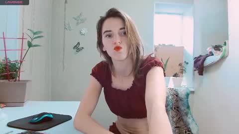 Snapshot of rosa843850 chatting on February 7, 2025, 2:15 pm rosa843850 online show from February 7, 2025, 2:15 pm