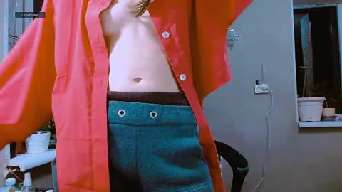 rosa843850 online show from April 26, 2026, 5:43 pm