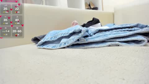 Snapshot of rosa_mariposa_ chatting on February 1, 2025, 1:09 pm Rosa online show from February 1, 2025, 1:09 pm