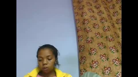 Snapshot of rosah225127 chatting on May 3, 2026, 3:29 pm rosah225127 online show from May 3, 2026, 3:29 pm