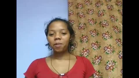 Snapshot of rosah225127 chatting on May 14, 2026, 4:03 pm rosah225127 online show from May 14, 2026, 4:03 pm