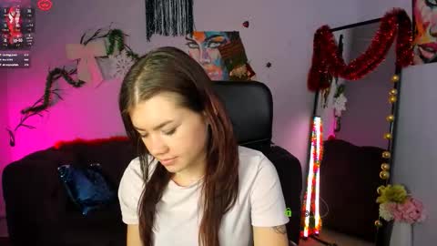 Snapshot of rosali_sunny chatting on January 6, 2026, 6:55 pm Rosalia online show from January 6, 2026, 6:55 pm