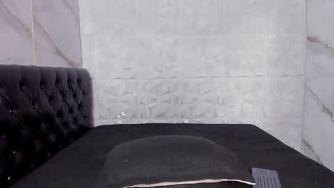 ROSALIA insta rosalia 10hoot online show from March 17, 2026, 7:17 pm