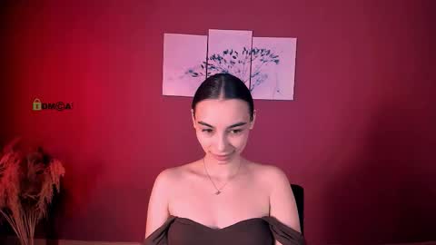 rosalie_shy online show from November 24, 2025, 7:35 pm