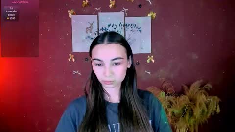 rosalie_shy online show from December 19, 2025, 7:54 pm