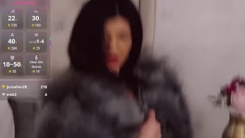 Rosalie online show from December 18, 2025, 6:47 pm