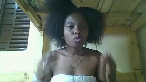 Rosalinda online show from March 2, 2026, 2:25 am