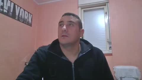 Snapshot of rosario1212 chatting on December 10, 2024, 12:28 am Rosario online show from December 10, 2024, 12:28 am