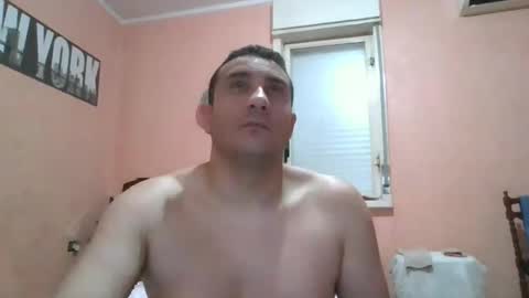 Snapshot of rosario1212 chatting on March 4, 2025, 5:11 am Rosario online show from March 4, 2025, 5:11 am