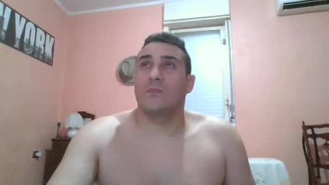 Snapshot of rosario1212 chatting on February 6, 2026, 12:04 am Rosario online show from February 6, 2026, 12:04 am