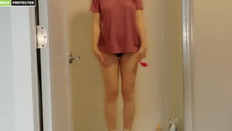 rose77782 online show from February 11, 2025, 12:48 pm