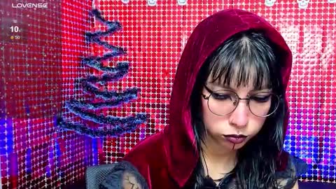 Snapshot of rose_72 chatting on December 14, 2025, 7:40 pm Ally online show from December 14, 2025, 7:40 pm