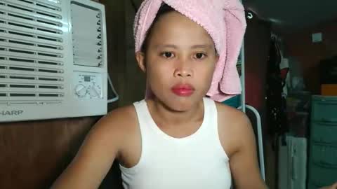 Rose Angels online show from January 13, 2026, 5:57 am