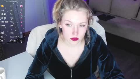 Rose but u can call me princess online show from June 1, 2026, 8:21 pm