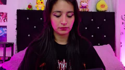 Rose online show from October 14, 2025, 3:40 am