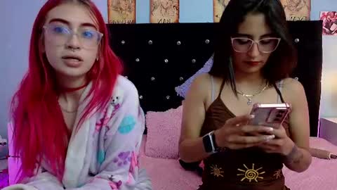 Snapshot of rose_smiley1 chatting on July 19, 2026, 2:59 am Rose online show from July 19, 2026, 2:59 am