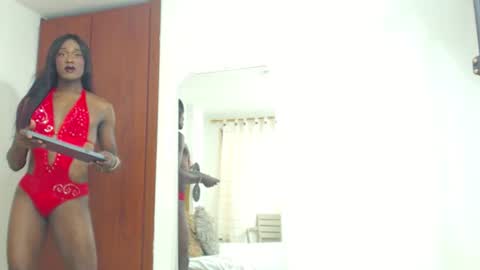 Snapshot of rose_valentiine chatting on June 30, 2026, 2:40 pm rose_valentiine online show from June 30, 2026, 2:40 pm