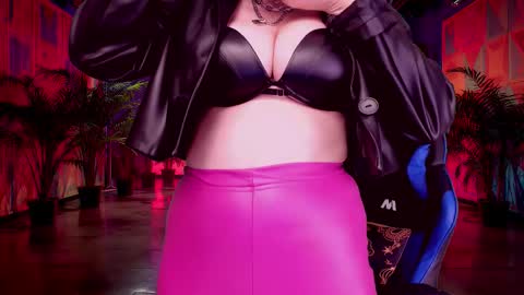 Rosebloom online show from October 11, 2025, 4:27 pm