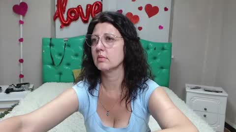 RoseHille online show from July 7, 2026, 8:35 pm