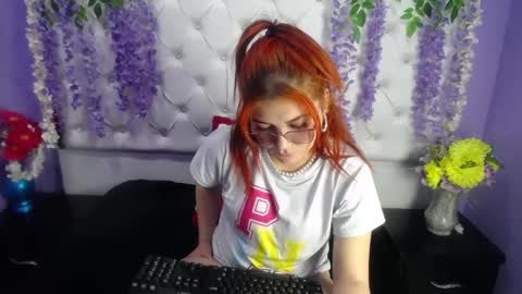 Snapshot of roselyn_arnold chatting on December 18, 2024, 1:23 pm Julieta online show from December 18, 2024, 1:23 pm