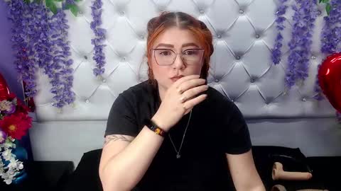 Snapshot of roselyn_arnold chatting on March 12, 2025, 7:49 pm Julieta online show from March 12, 2025, 7:49 pm