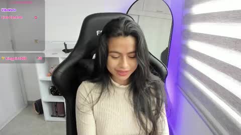 Snapshot of roseparis chatting on October 25, 2025, 3:07 pm Nat online show from October 25, 2025, 3:07 pm