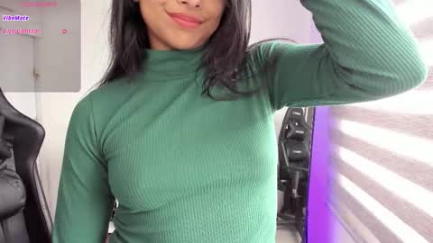 Snapshot of roseparis chatting on October 30, 2025, 2:40 pm Nat online show from October 30, 2025, 2:40 pm