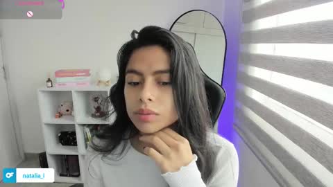 Snapshot of roseparis chatting on November 12, 2025, 2:50 pm Nat online show from November 12, 2025, 2:50 pm