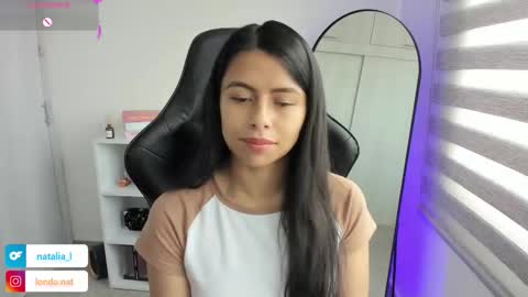 Snapshot of roseparis chatting on November 22, 2025, 2:49 pm Nat online show from November 22, 2025, 2:49 pm