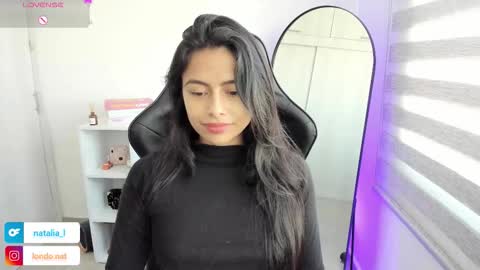 Snapshot of roseparis chatting on November 23, 2025, 2:50 pm Nat online show from November 23, 2025, 2:50 pm