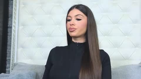 Gabriela online show from November 13, 2025, 7:51 am