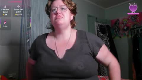 Rosey online show from December 15, 2025, 7:56 am