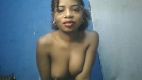 Roseyaa online show from September 26, 2025, 3:38 pm