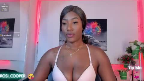 Snapshot of rosi_cooper chatting on June 19, 2026, 11:14 am rosi_cooper online show from June 19, 2026, 11:14 am