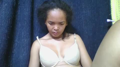 Snapshot of rosia685234 chatting on March 8, 2026, 3:27 pm rosia685234 online show from March 8, 2026, 3:27 pm