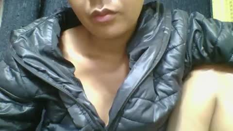 Snapshot of rosia685234 chatting on March 9, 2026, 6:12 pm rosia685234 online show from March 9, 2026, 6:12 pm