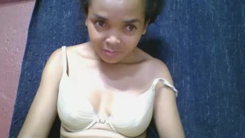 Snapshot of rosia685234 chatting on March 17, 2026, 5:38 pm rosia685234 online show from March 17, 2026, 5:38 pm