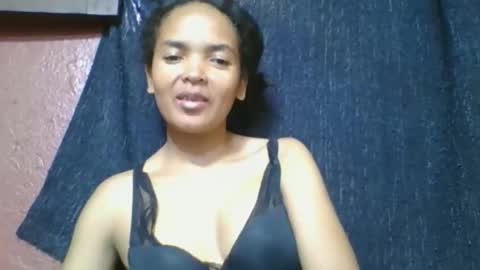 Snapshot of rosia685234 chatting on March 31, 2026, 10:15 am rosia685234 online show from March 31, 2026, 10:15 am