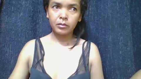 Snapshot of rosia685234 chatting on April 20, 2026, 2:25 am rosia685234 online show from April 20, 2026, 2:25 am