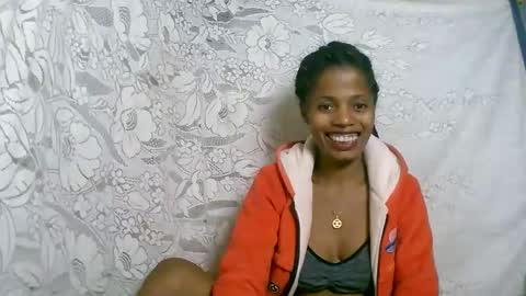 rosia online show from November 21, 2025, 5:39 am